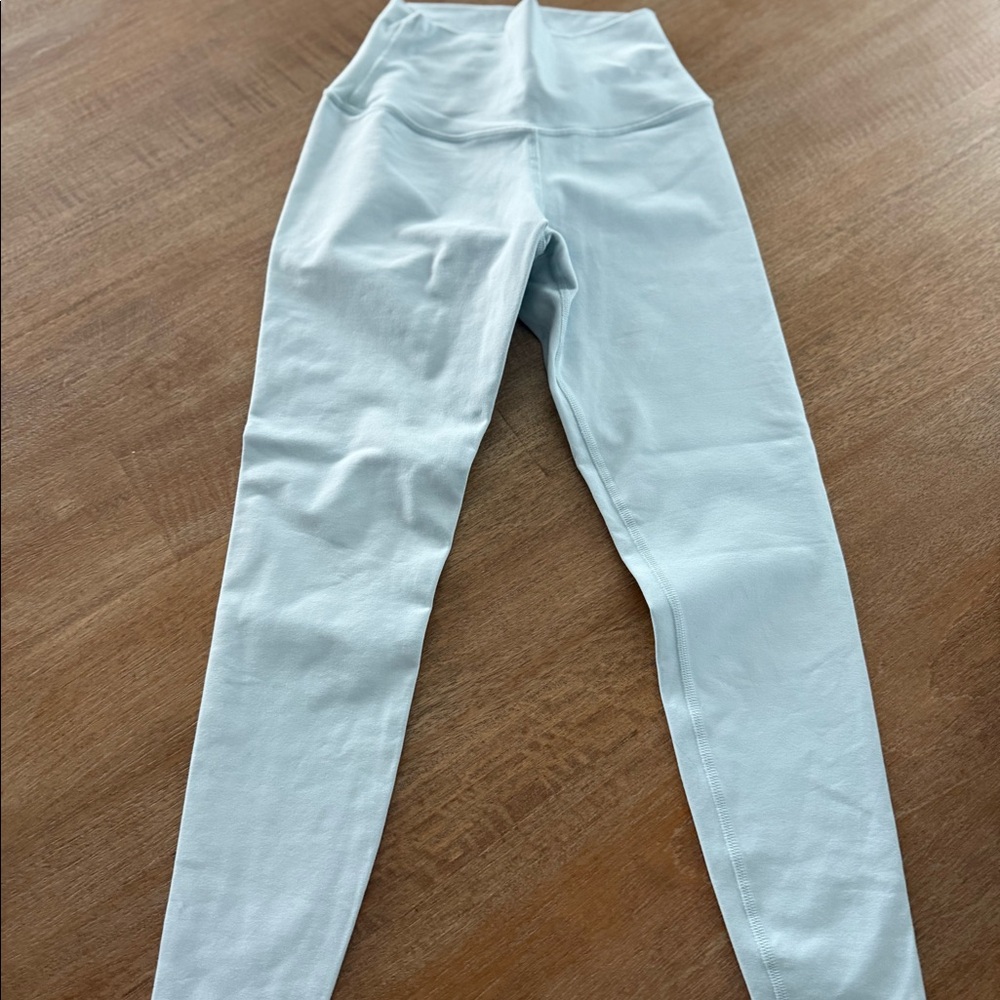 ALO 7/8 HIGH-WAIST AIRBRUSH LEGGINGS - CHALK BLUE